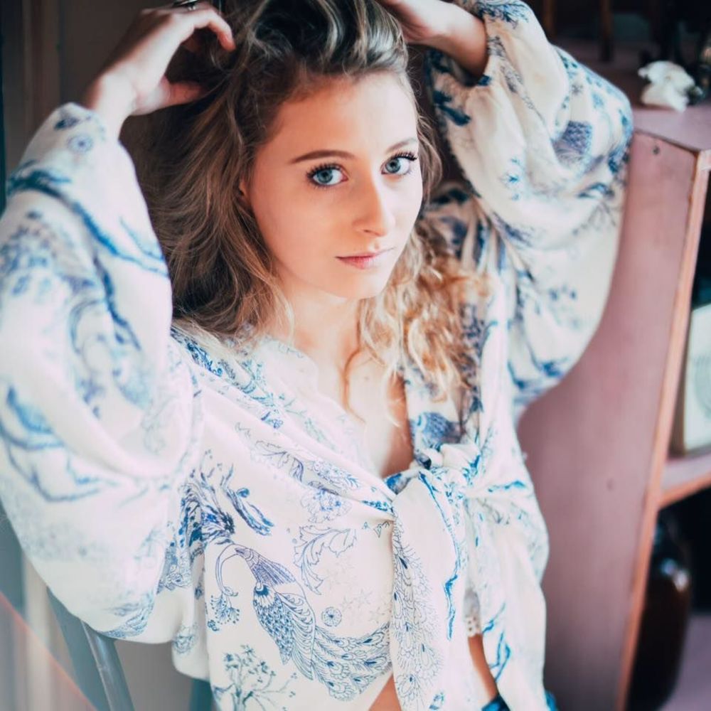 Meet your Posher, Camryn